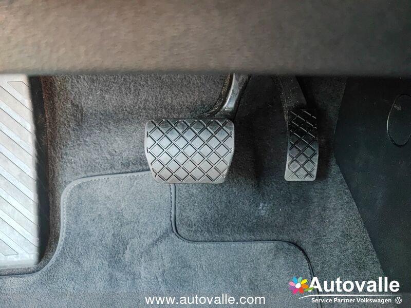 Audi Q2 35 TFSI S tronic Business