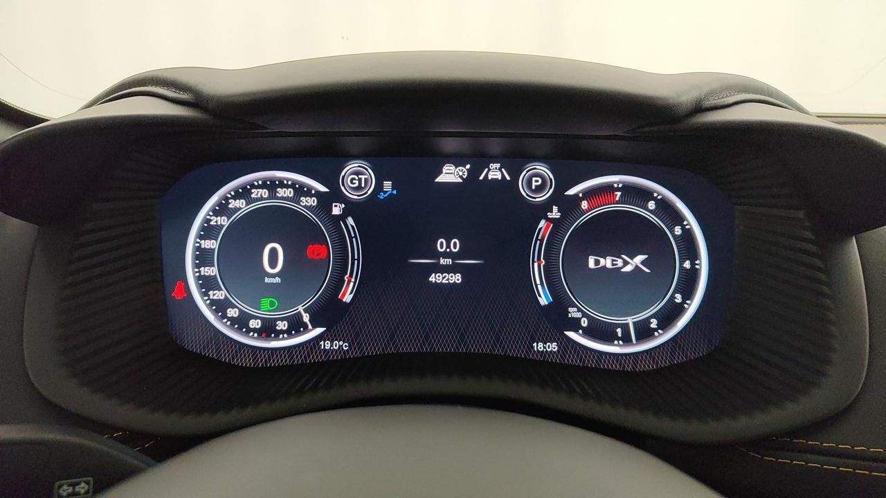 ASTON MARTIN DBX707 4.0 auto