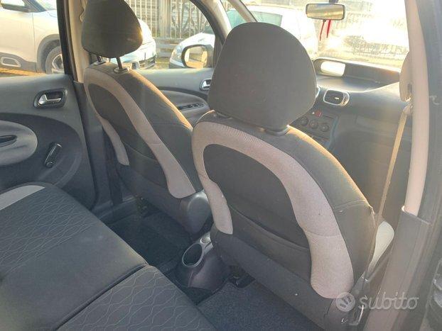 citroen c3 picasso distribuzione fatta