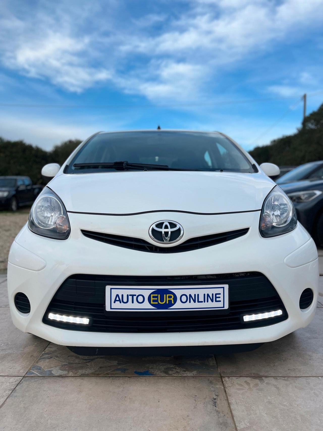 Toyota Aygo 1.0 12V VVT-i 5 porte Active Connect