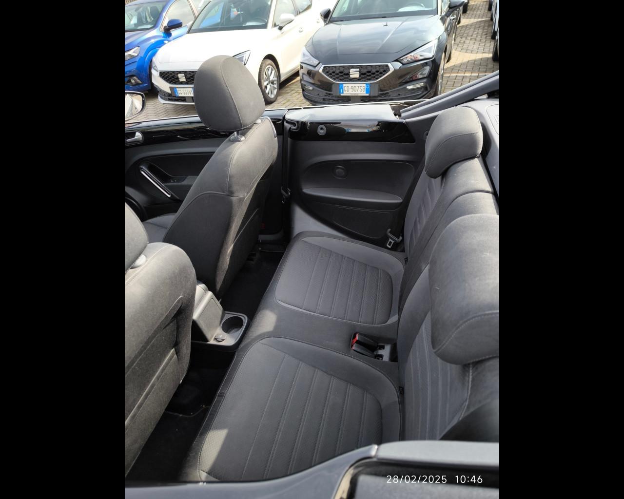 VOLKSWAGEN Maggiolino Cabrio 2.0 tdi Sport 150cv