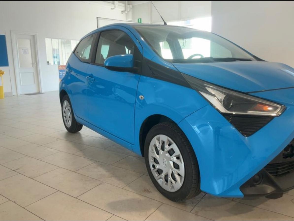 TOYOTA - Aygo - 1.0 VVT-i 69 CV 5 porte x-play