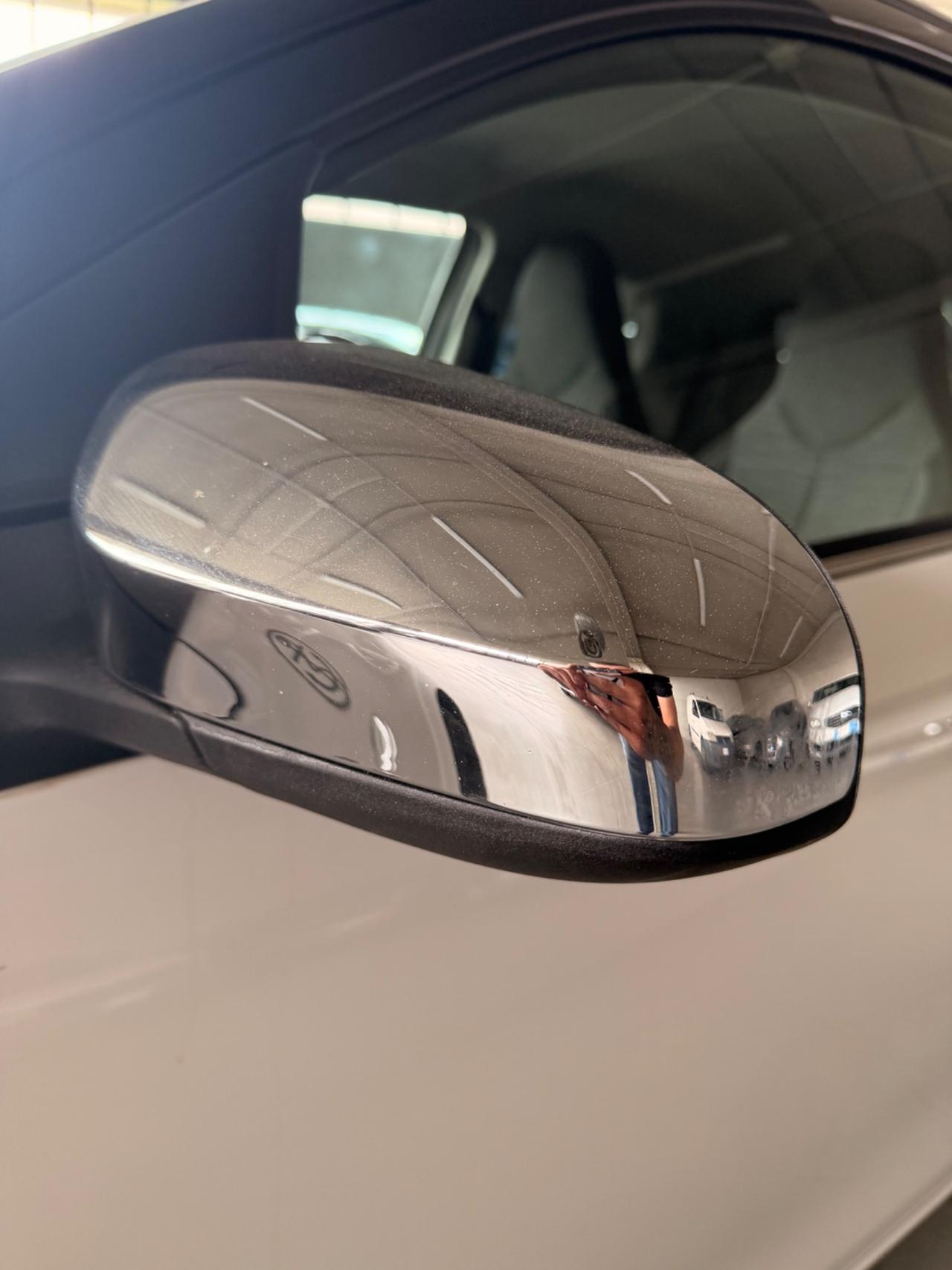Citroen C1 VTi 68 3 porte Shine