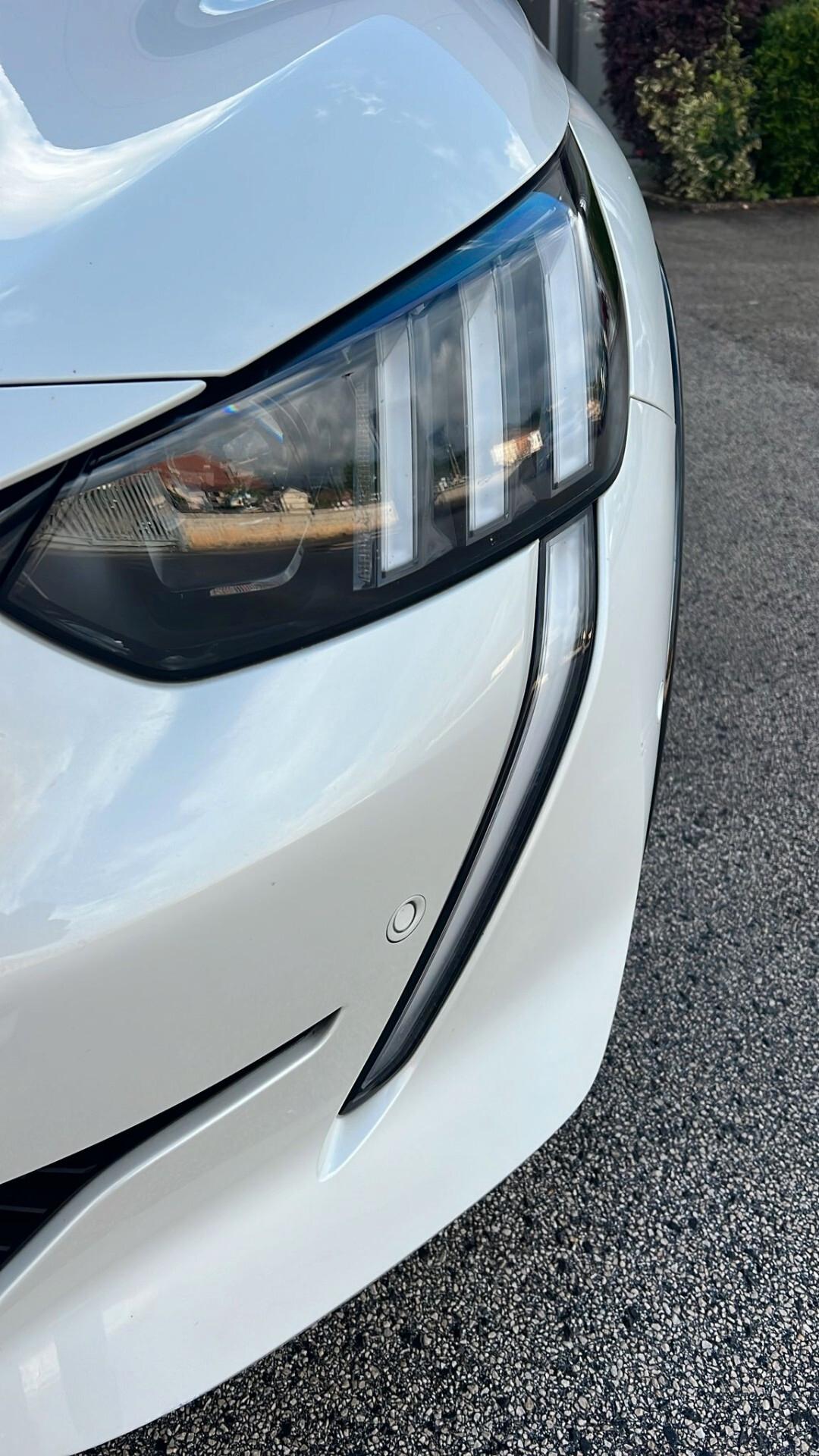 Peugeot 208 PureTech 100 Stop&Start EAT8 5 porte GT Line NEOPATENTATI