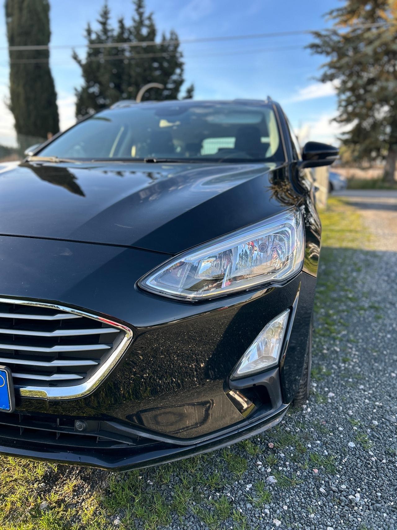 Ford Focus 1.5 TDCi 120 CV*NAVI*UNIPRO*