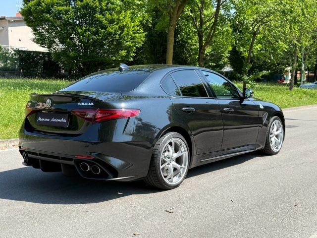 ALFA ROMEO Giulia 2.9 V6 Bi-Turbo AT8 Quadrifoglio