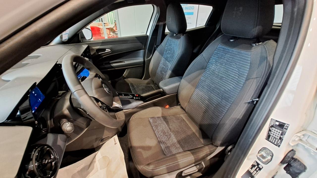 Alfa Romeo Junior 1.2 145 CV Hybrid eDCT6
