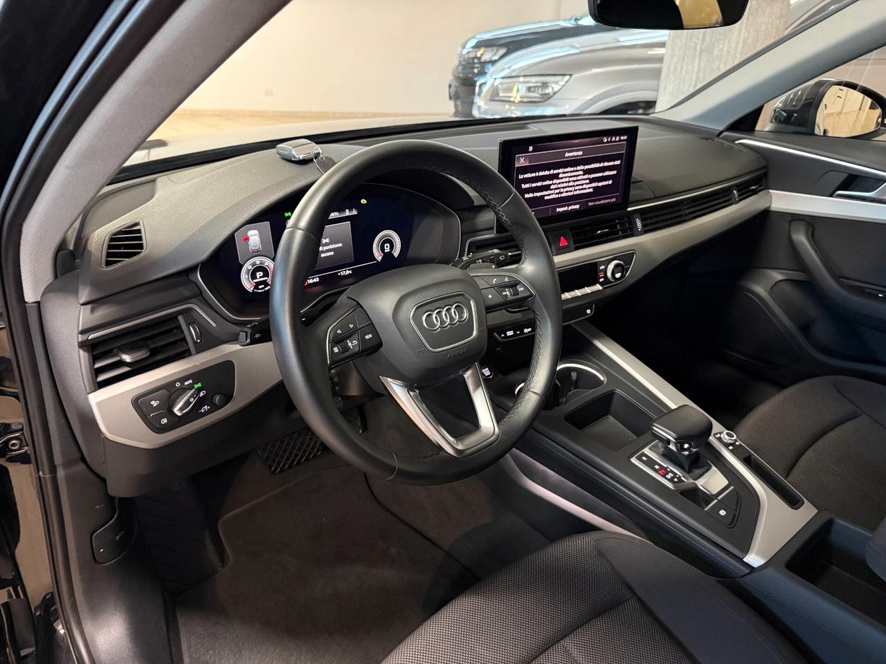 Audi A4 Avant 30 TDI/136 CV S tronic line edition