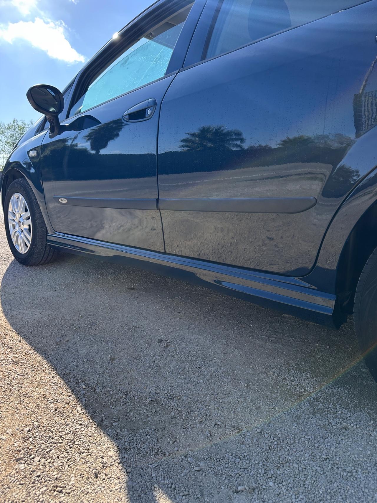 Fiat Grande Punto 1.3 MJT CULT-2011