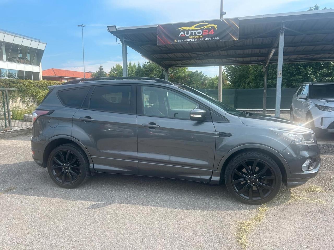 Ford Kuga 2.0 TDCI 180 CV S&S 4WD Powershift ST-Line