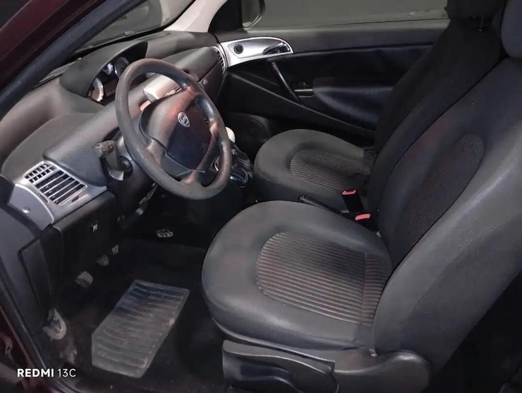 Lancia Ypsilon del 2010 GPL fino al 2030