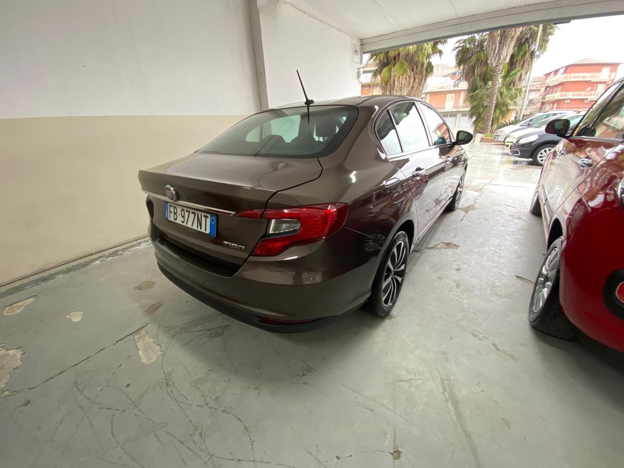 Fiat Tipo 1.6 Mjt 4 porte Opening Edition