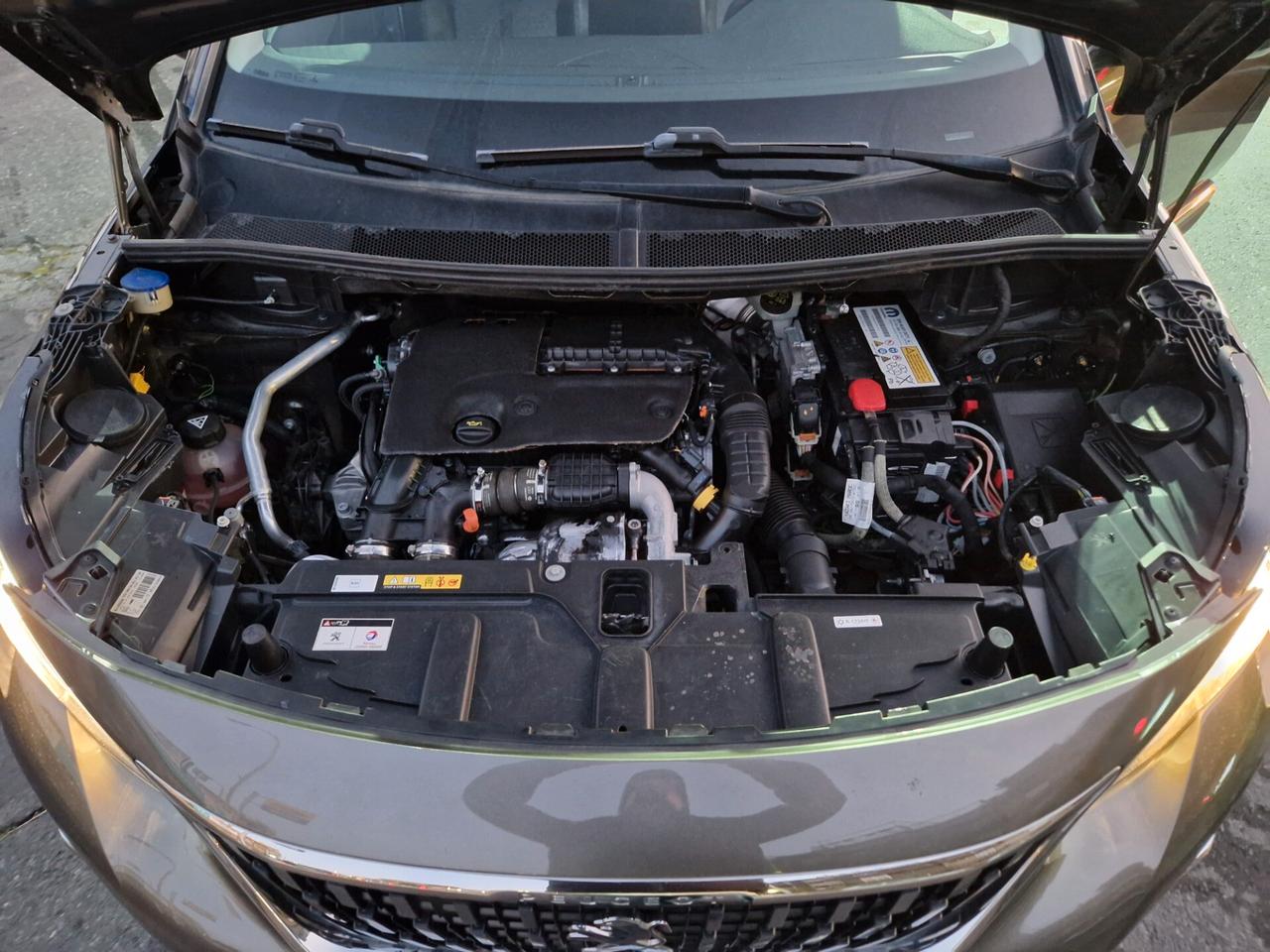 Peugeot 3008 BlueHDi 120 S&S Allure