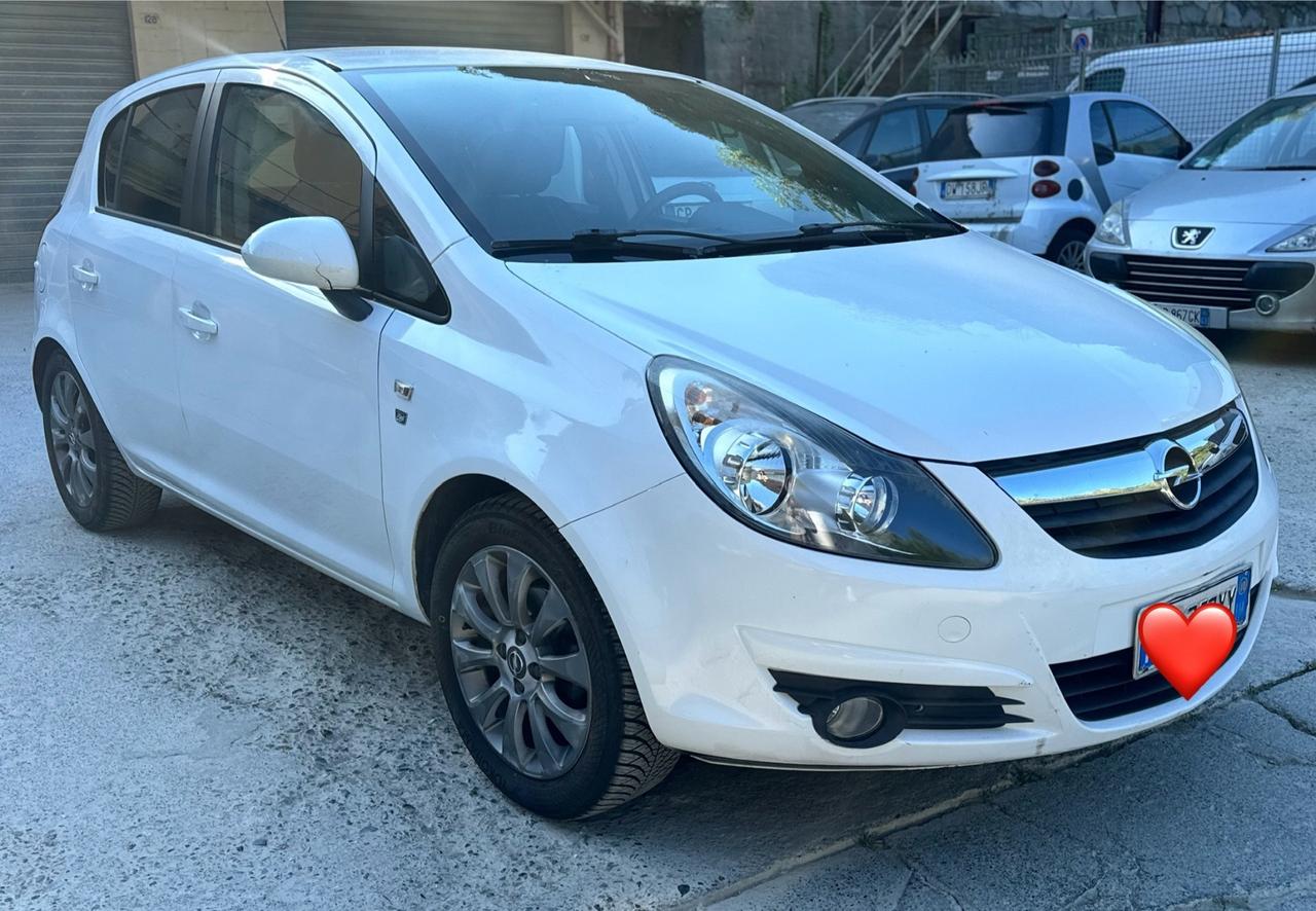 Opel Corsa 1.2 5 porte Edition 2010