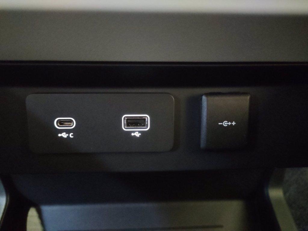 LAND ROVER Defender 90 3.0d i6 mhev se awd 250cv auto del 2021