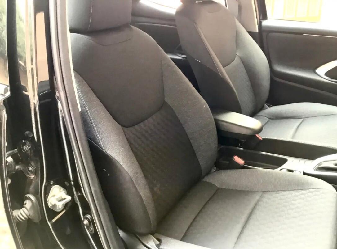 Toyota Yaris 1.5 Hybrid 5 porte Business