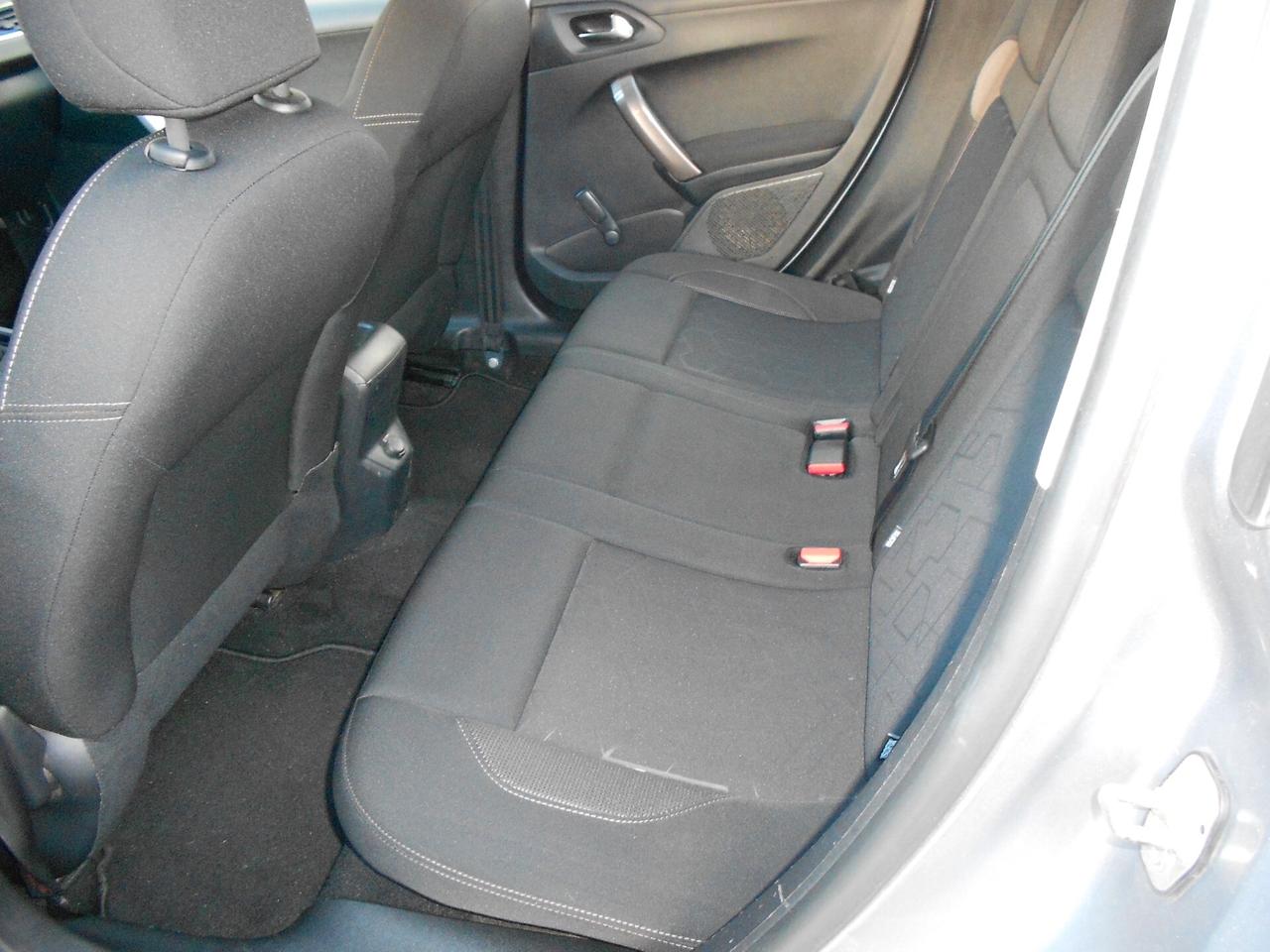 Peugeot 2008 1.4 HDi 68CV Access