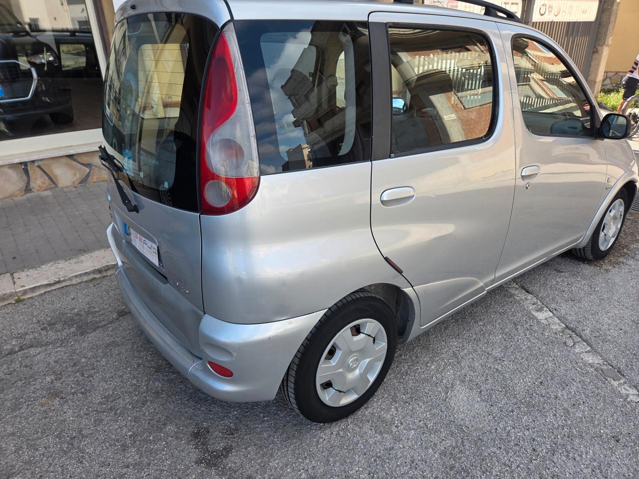TOYOTA YARIS VERSO 1.3 BENZ GPL VALIDO FINO AL2032
