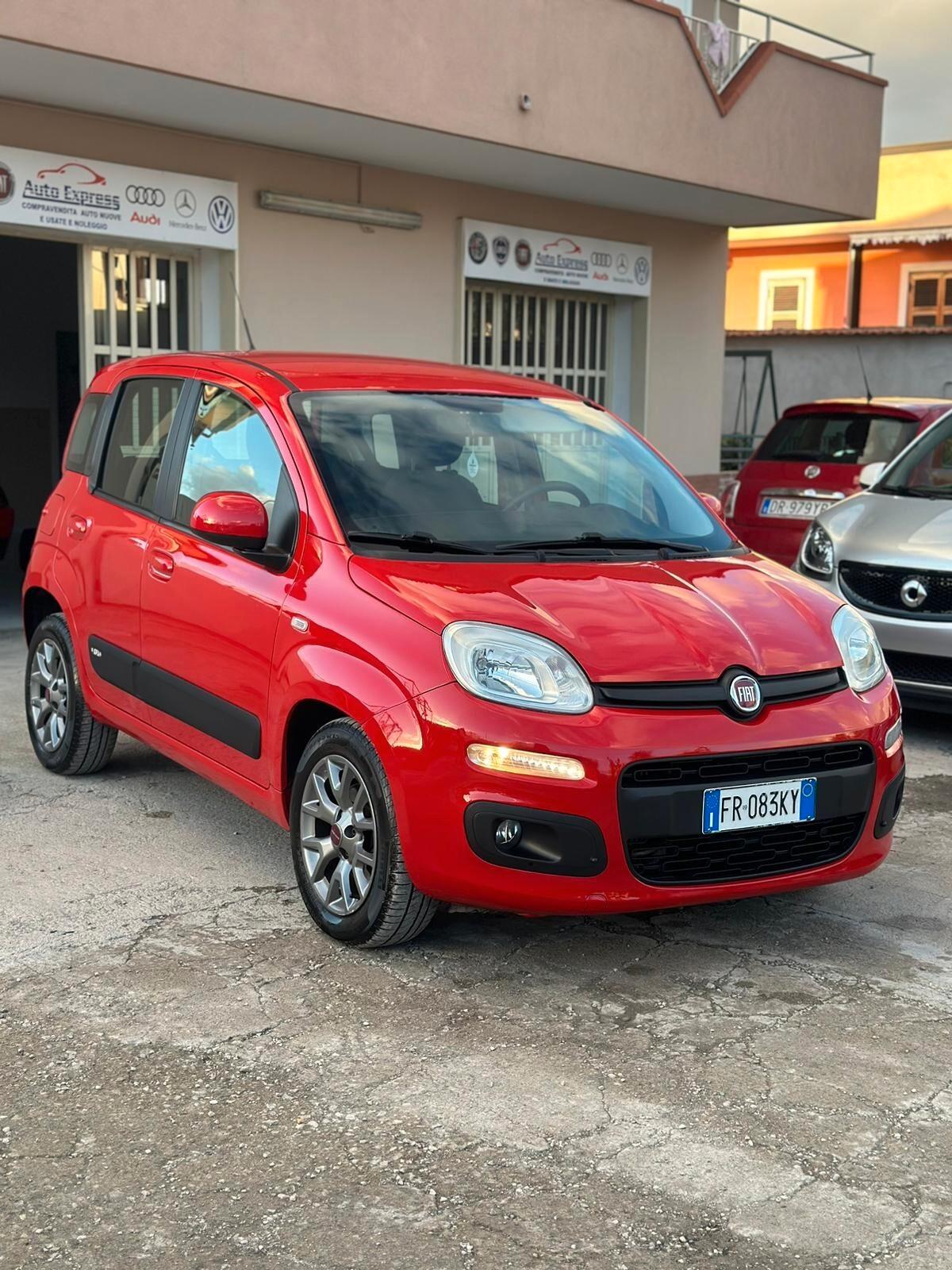 Fiat Panda 1.3 MJT 95 CV S&S Lounge PROMO!!