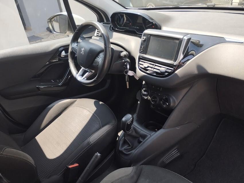 Peugeot 208 PureTech 82 5 porte Active