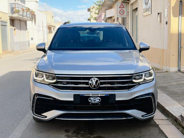 VOLKSWAGEN Tiguan 2.0TDI 150 DSG R-Line *69000KM*