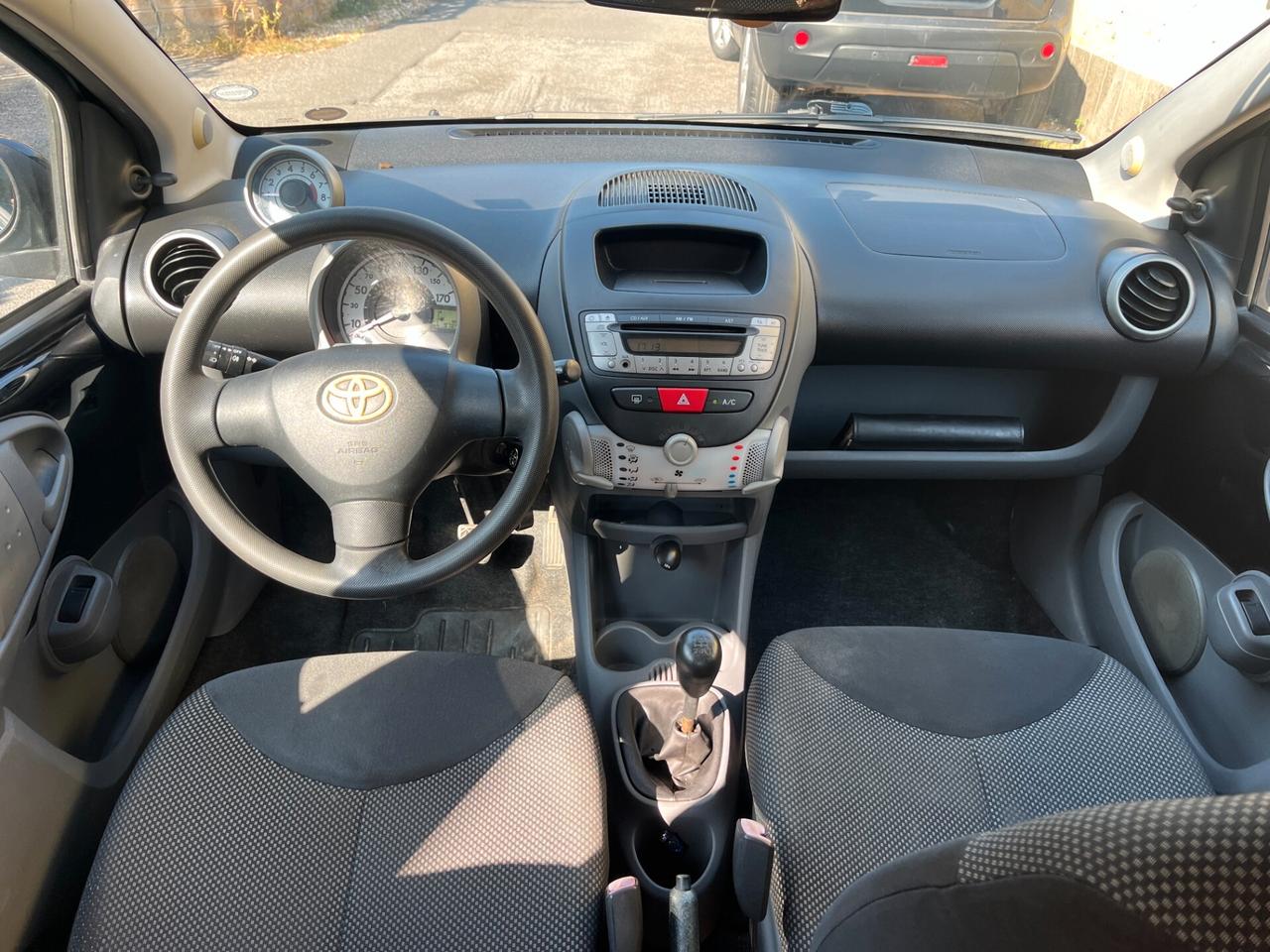 Toyota Aygo 1.0 12V VVT-i 5 porte Now