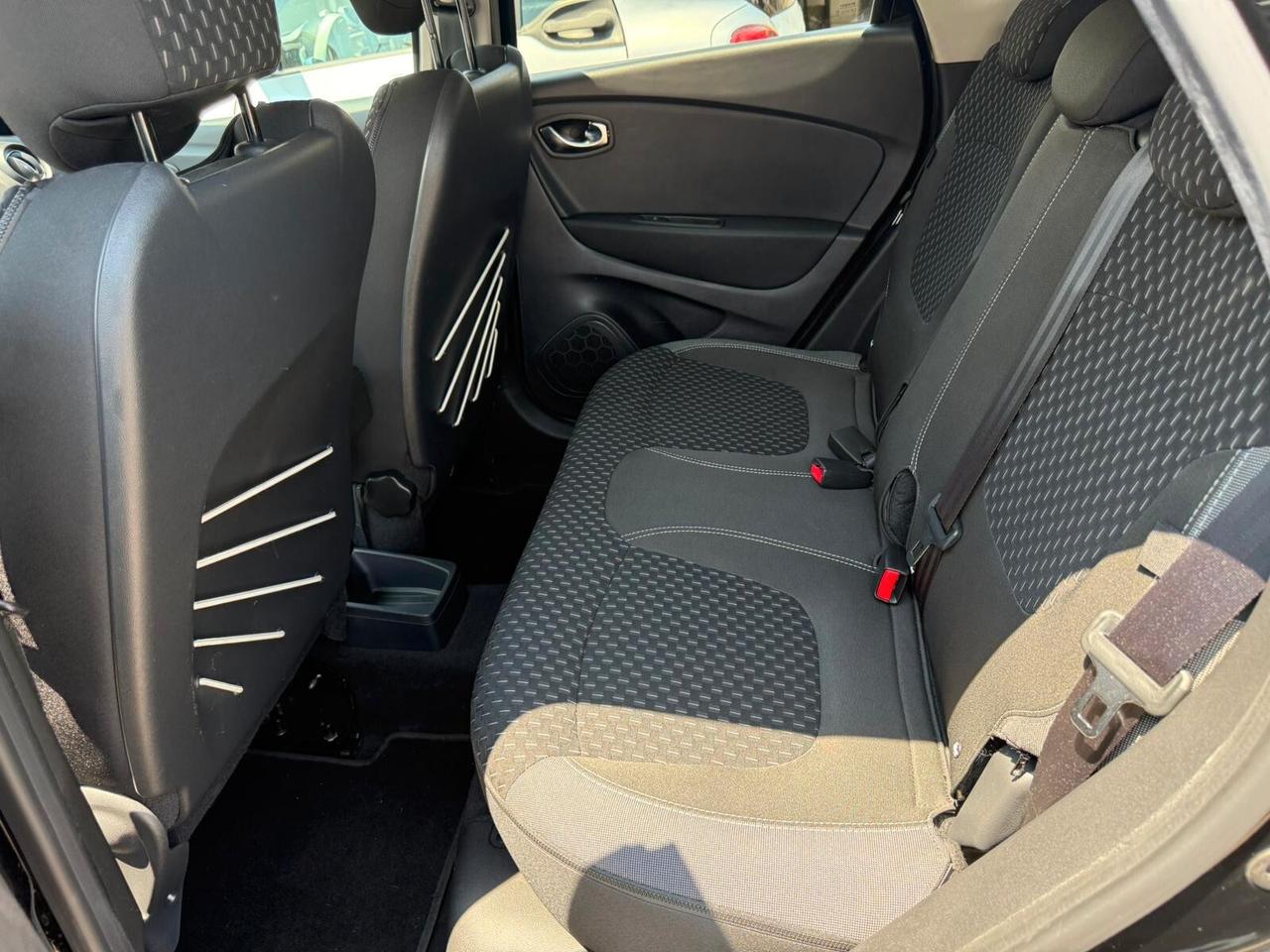 Renault Captur dCi 8V 90 CV EDC Start&Stop Energy Intens