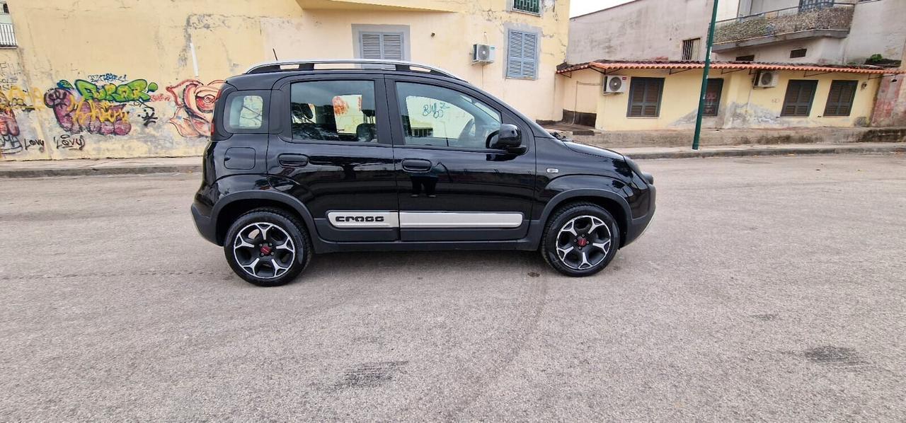 Fiat Panda 1.0 FireFly S&S Hybrid City Cross