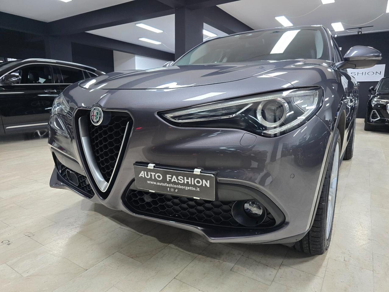 Alfa Romeo Stelvio 2.2 Turbodiesel 210 CV AT8 Q4 Executive