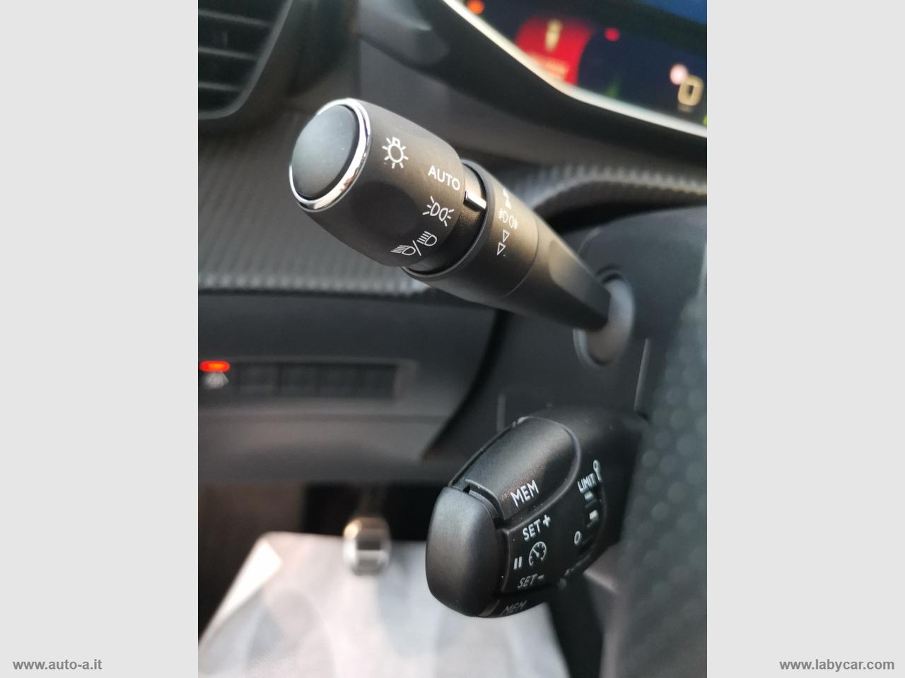 PEUGEOT 2008 BlueHDi 110 S&S GT