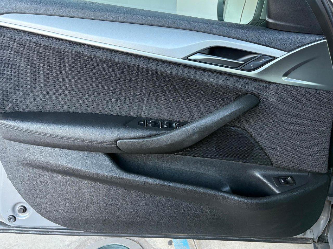 BMW 520 d Touring mhev 48V Business auto