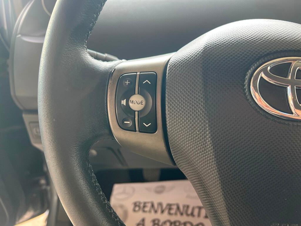 Toyota Yaris 5p 1.3 100 CV - Perfetta - Garanzia
