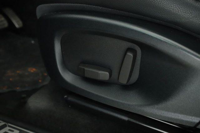 JAGUAR E-Pace 2.0 AWD aut. R-Dynamic S