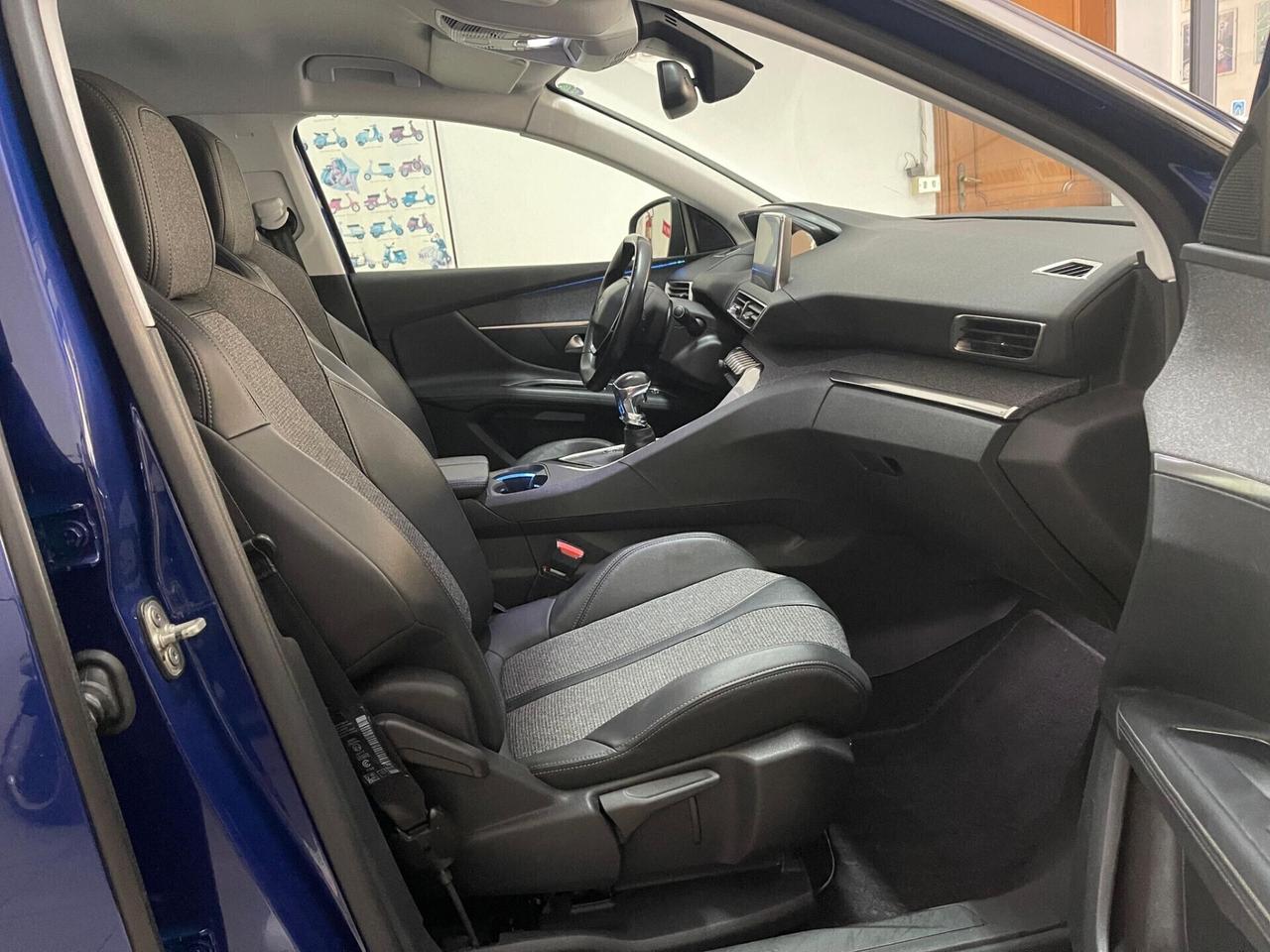Peugeot 3008 BlueHDI 130 CV S&S Allure
