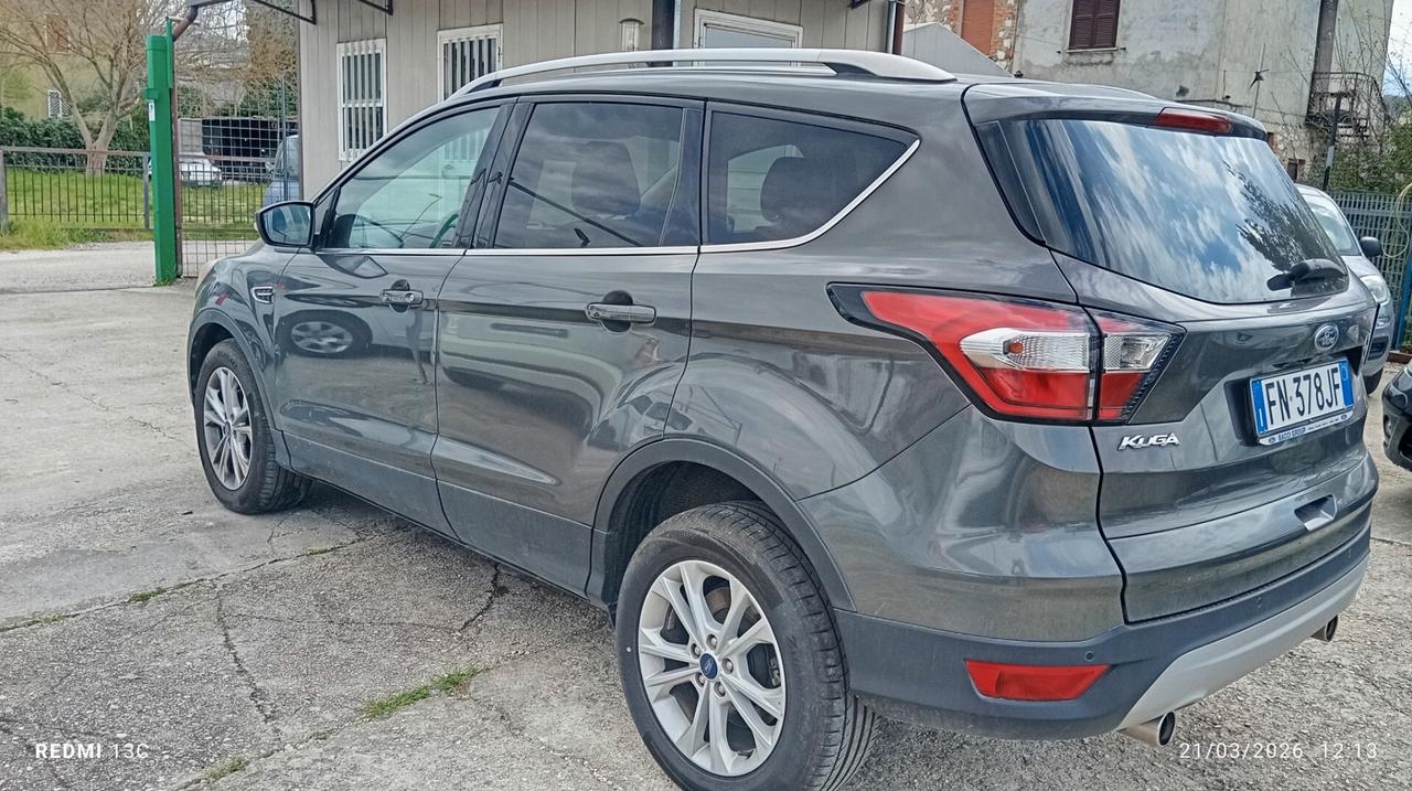 Ford Kuga 1.5 TDCI 120 CV S&S 2WD Powershift ST-Line
