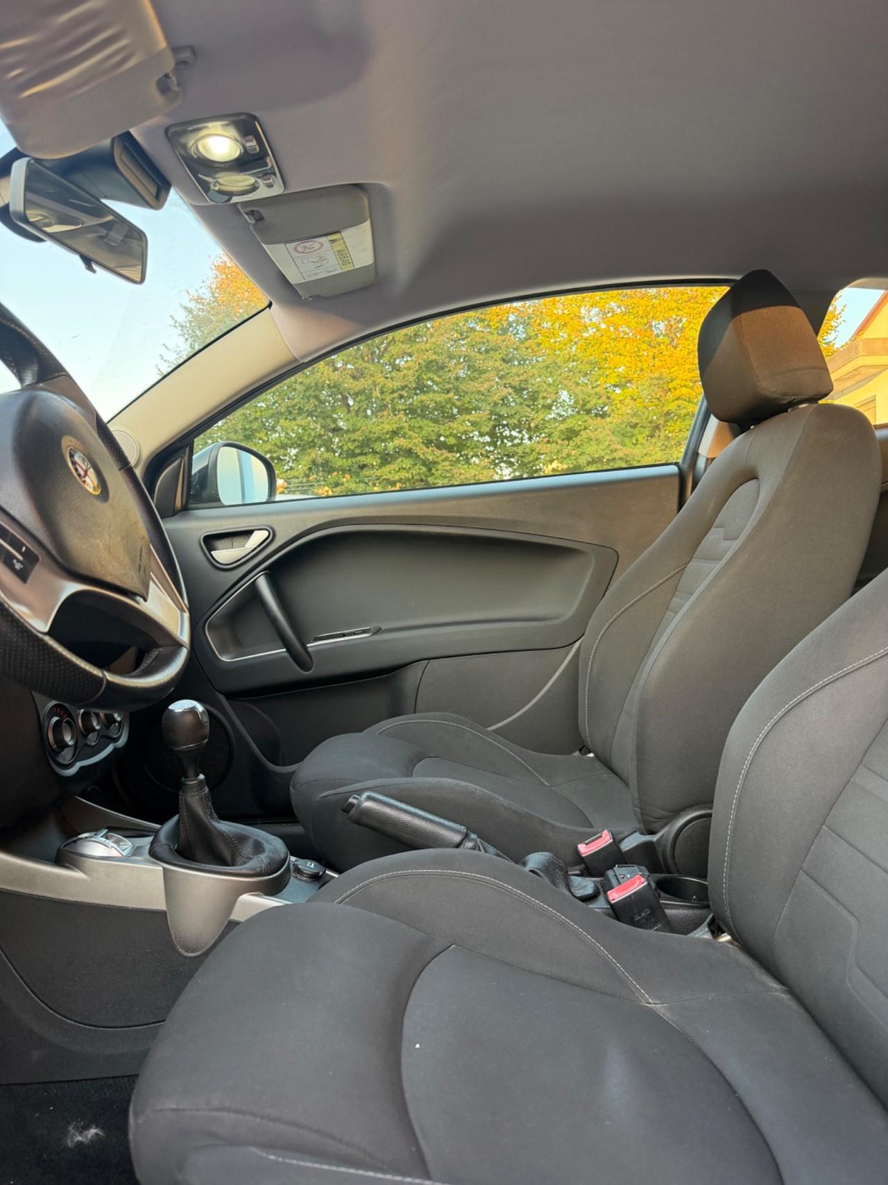 Alfa Romeo MiTo 1.3 JTDm 85 CV S&S Racer