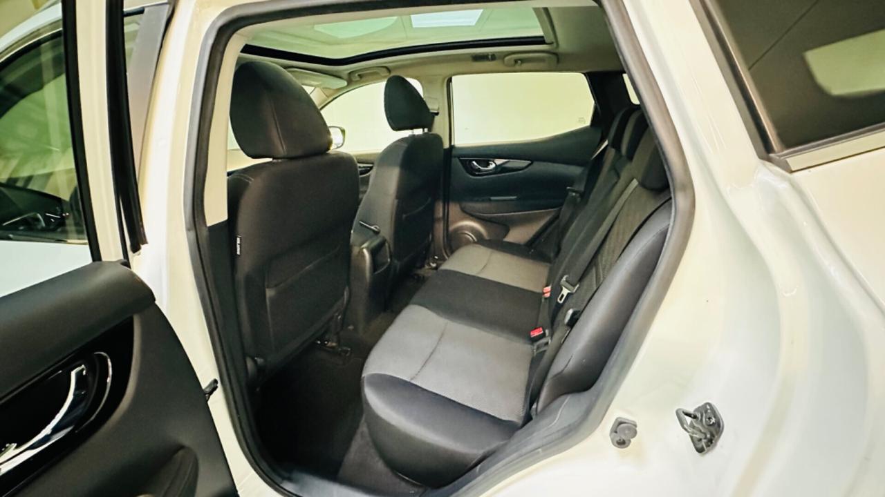 Nissan Qashqai 130CV. Tettuccio panoramico