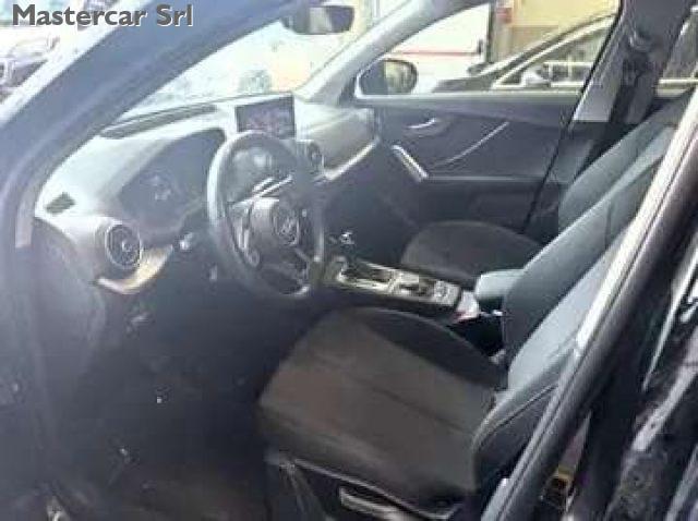 AUDI Q2 Q2 35 2.0tdi Busines Quattro s-tronic Navi-GJ802JL