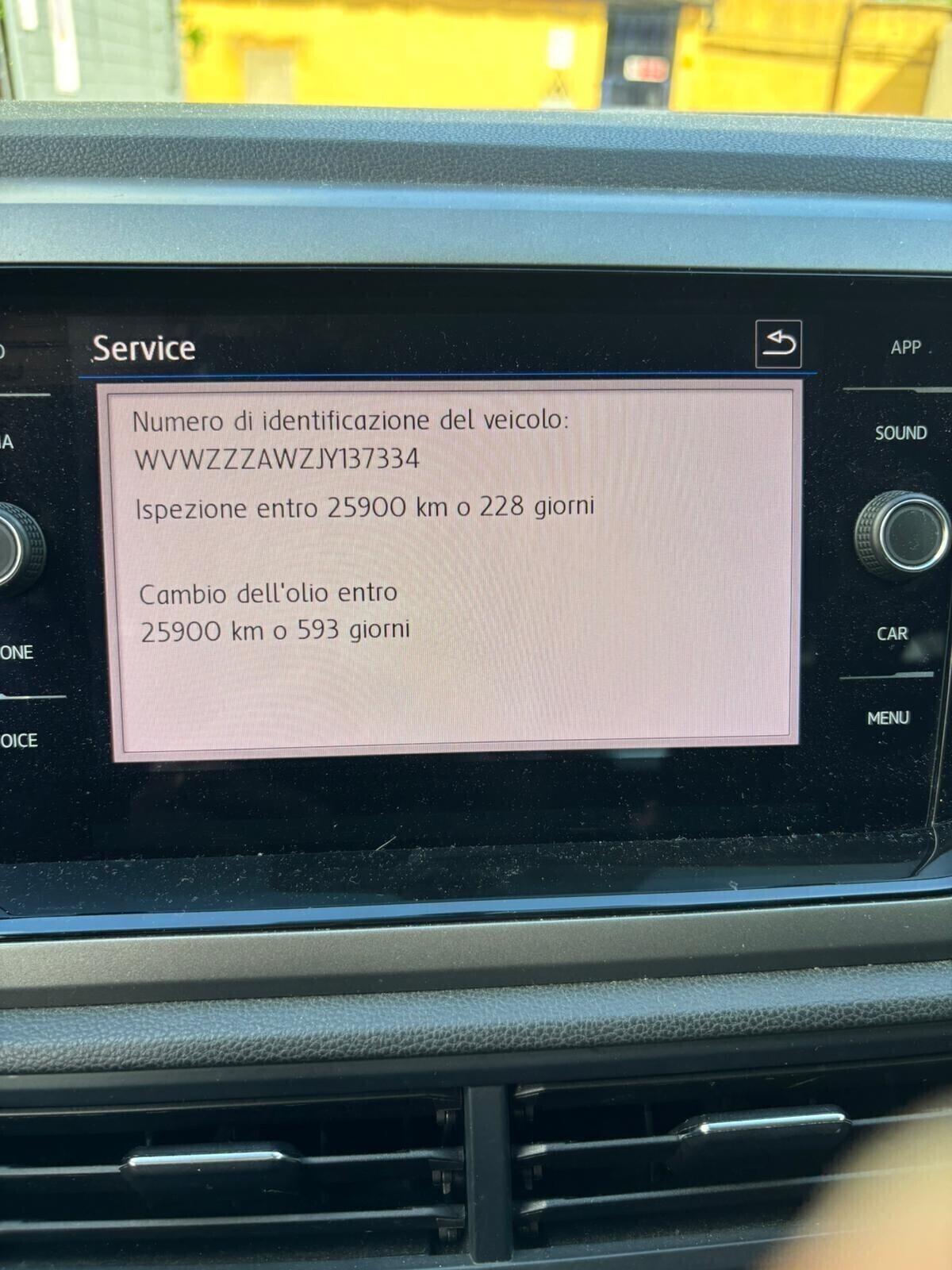 VOLKSWAGEN POLO-1,0-EURO 6B-UNICA PROPR-2 REVISION