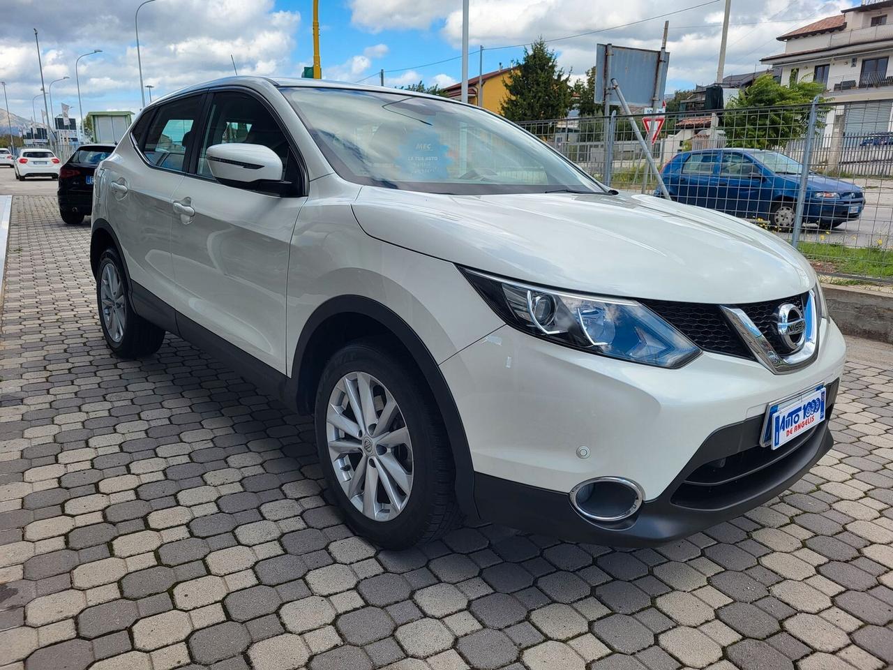 Nissan Qashqai 1.5 dCi 110CV 6MARCE FULL OPTIONALS - BIANCO PERLA