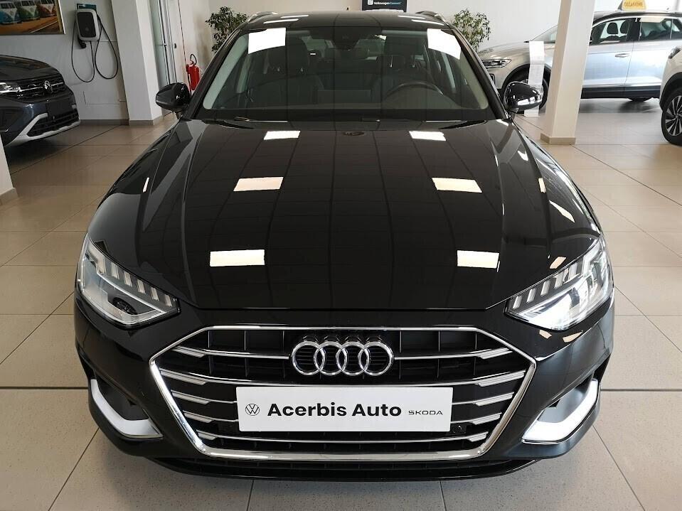 Audi A4 Avant 30 TDI/136 CV S tronic Business Advanced