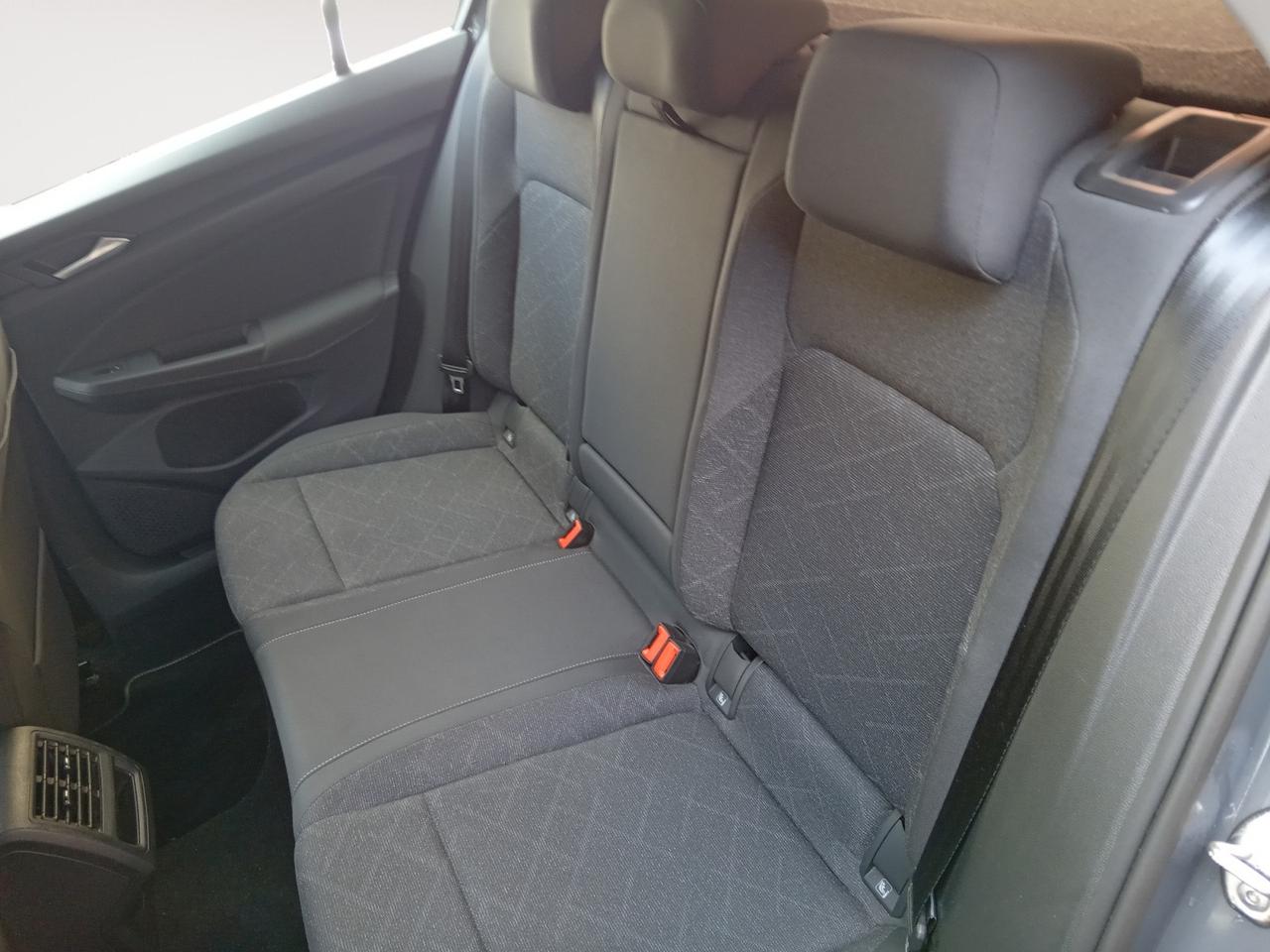 Volkswagen Golf 2.0 tdi Life 115cv dsg