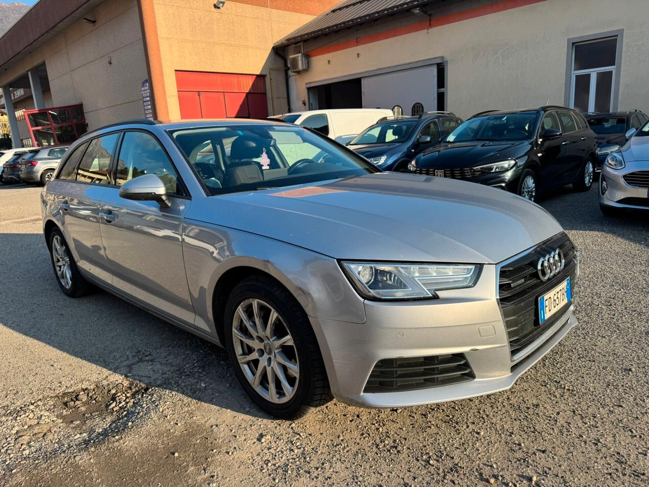 Audi A4 Avant 2.0 TDI 190 CV Business 4 x4