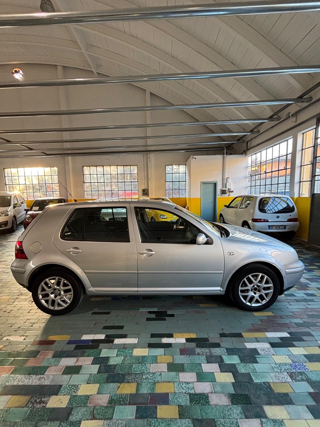 Volkswagen Golf 1.9 Tdi 101CV UNI PRO 100MILA KM!!
