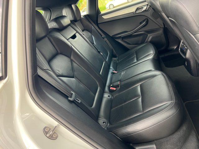PORSCHE Macan 3.0 S