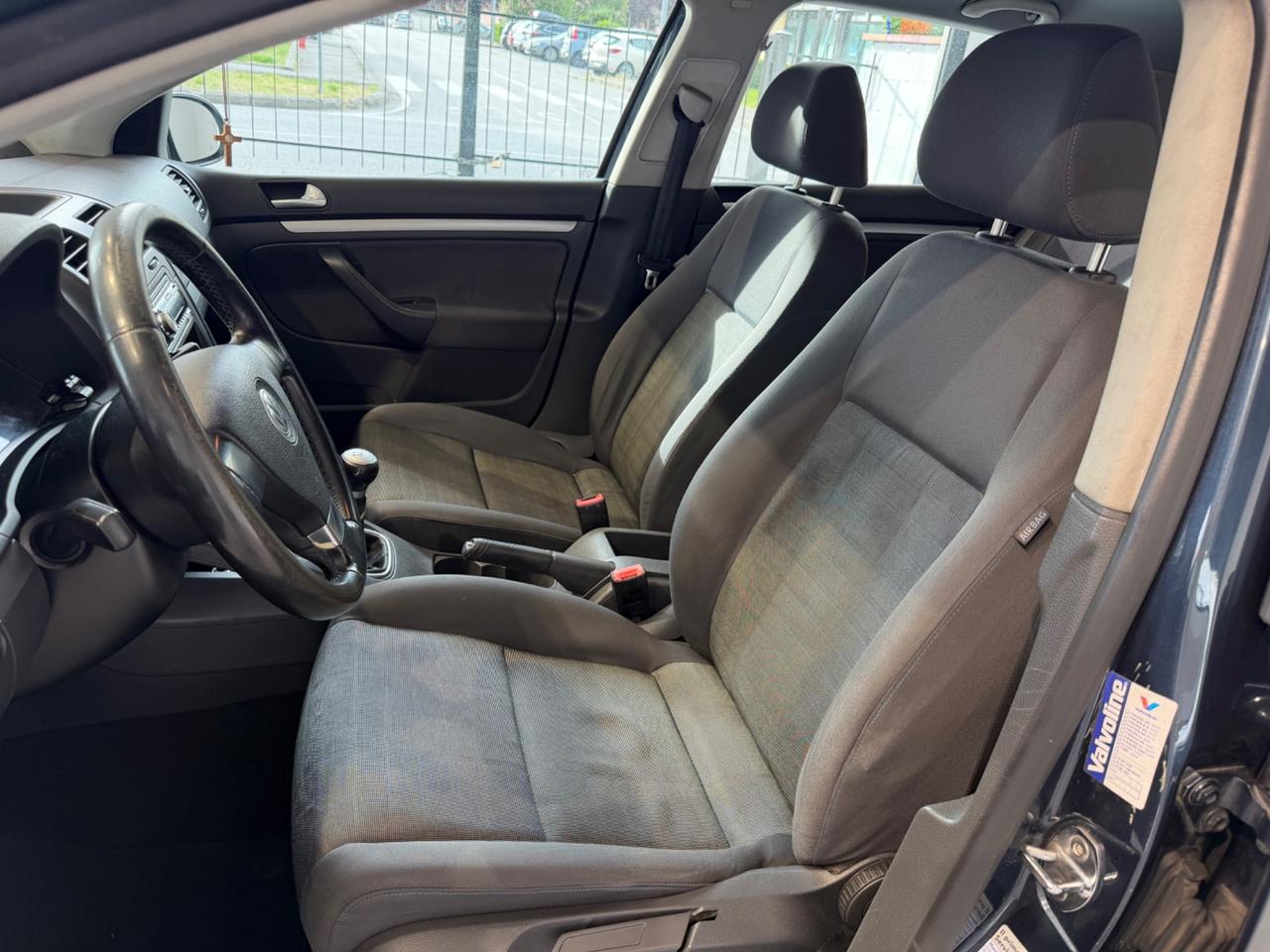 Volkswagen Golf 1.6 16V FSI 5p. Comfortline