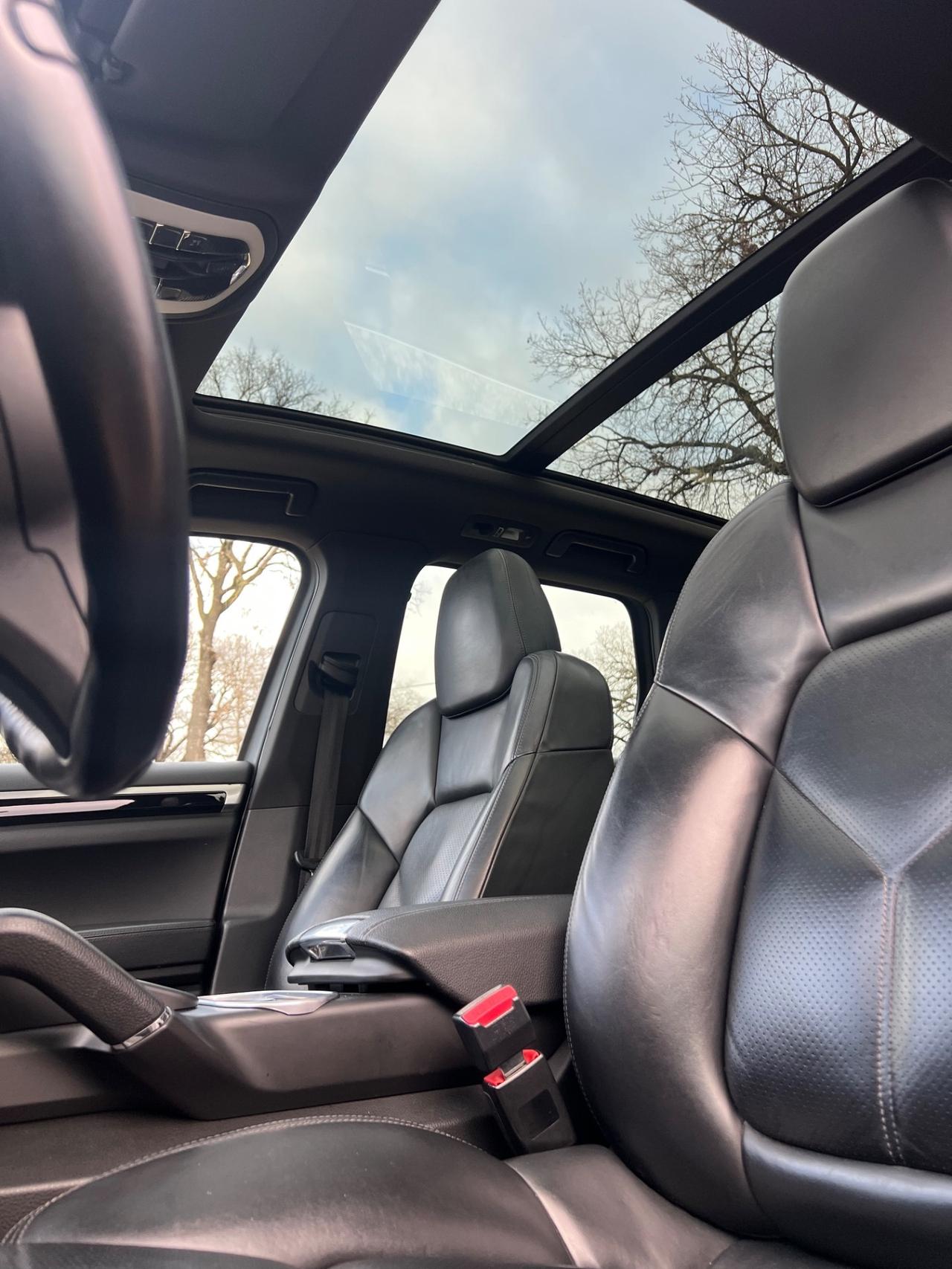 Porsche Cayenne 3.0 Diesel FULL OPTIONAL PERMUTE RATE GARANZIA