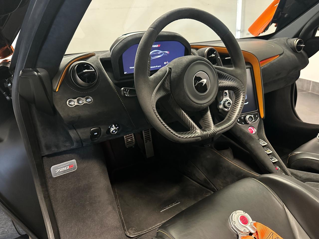 MCLAREN 720 S PERFORMANCE TRACK PACK MSO