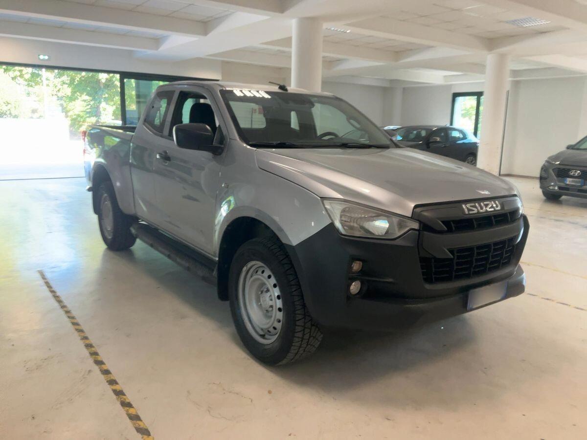 ISUZU D-MAX N60 1.9 Space Cab B 4x4 Diesel • 163 CV
