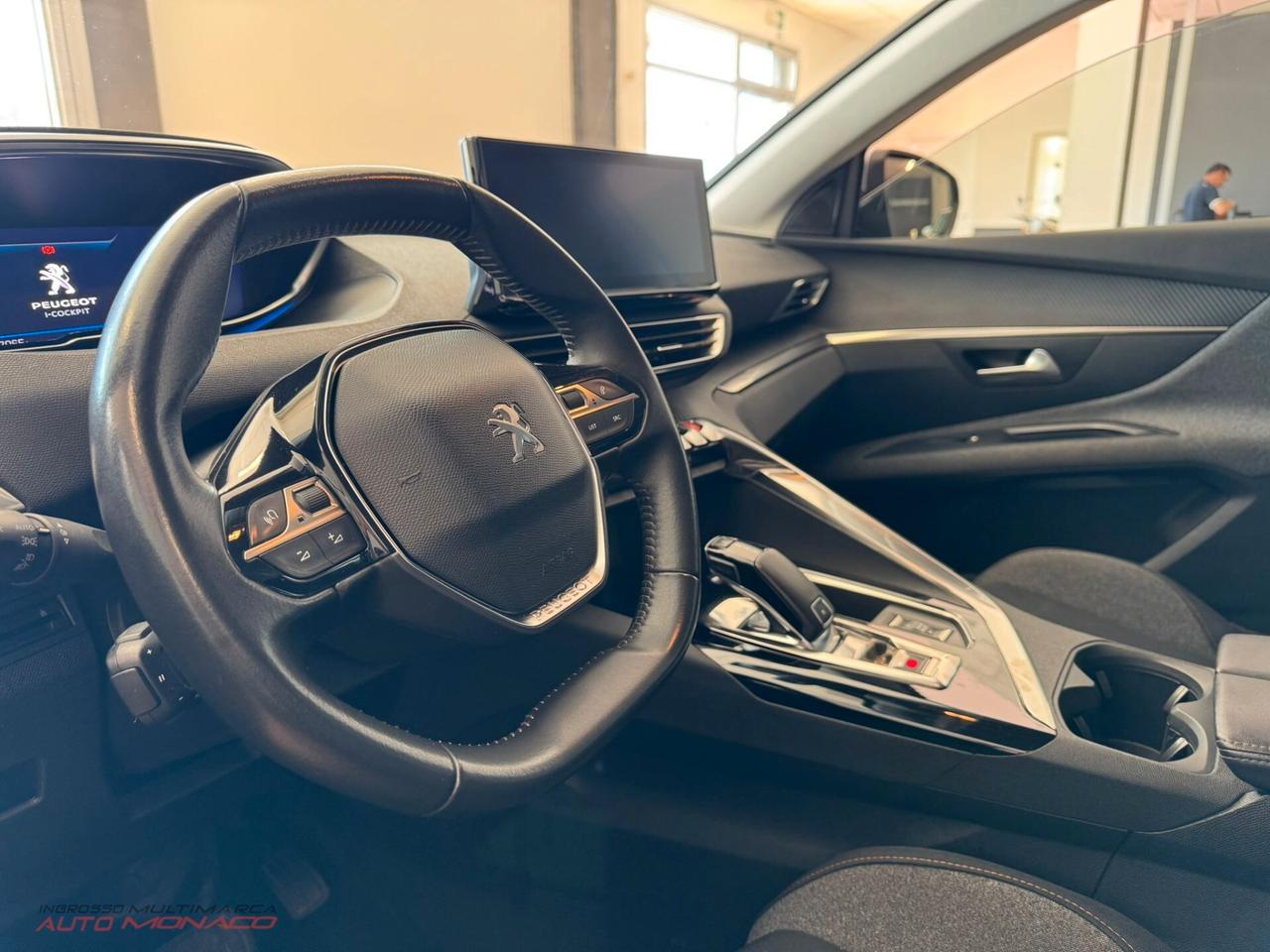 Peugeot 3008 BlueHDi 130cv EAT8 Active 2021